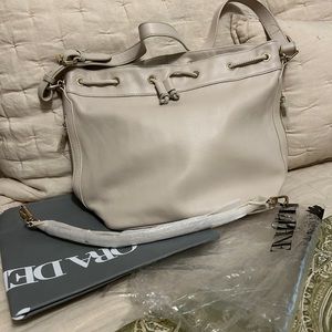 Ora Delphine Claire Bucket Tote